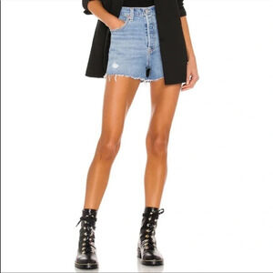 LEVI'S® PREMIUM Ribcage Shorts